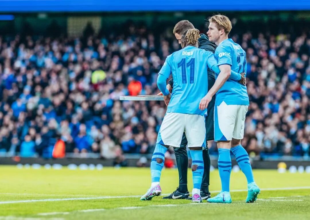 再见会是何时？上一次亚泰降级，球队用时两年重回中超