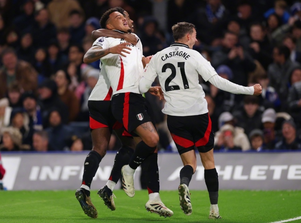 6万座的专业足球场，鲁媒分享黄河体育中心足球场建造情况